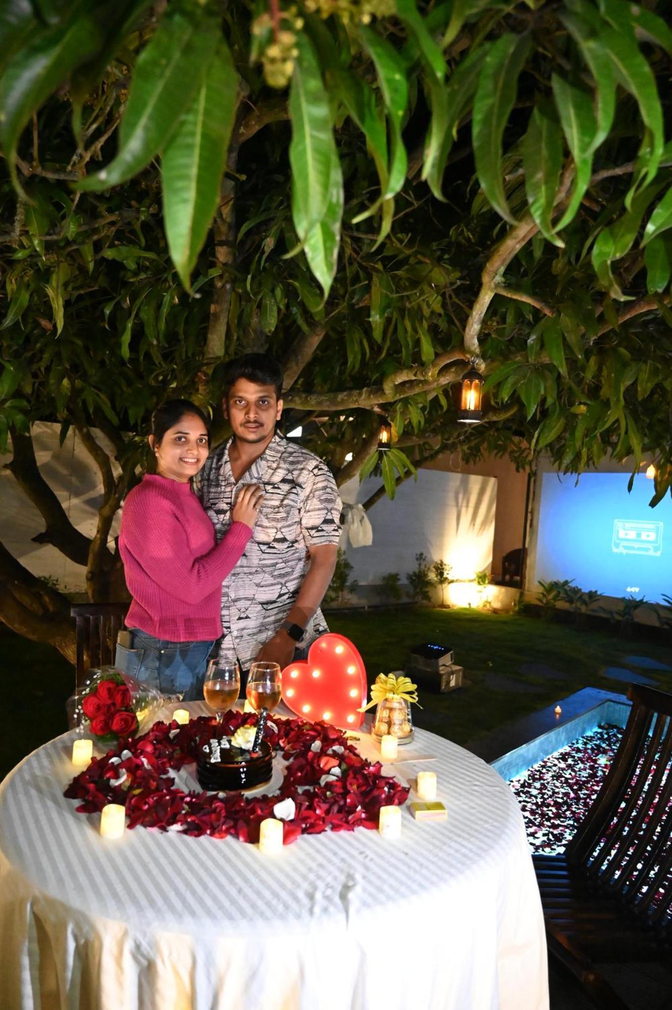 Aura Farms - Private Pool Cottages Rāmanagaram Esterno foto