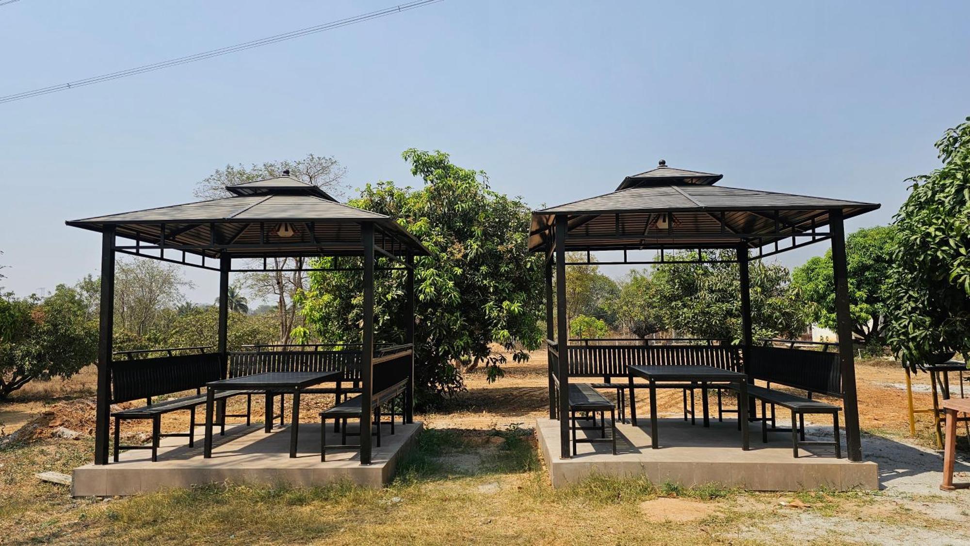Aura Farms - Private Pool Cottages Rāmanagaram Esterno foto